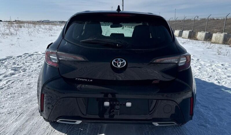 
								2020 Toyota Corolla Hatchback SE full									