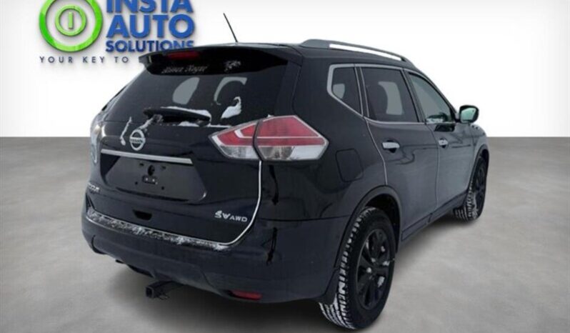 
								2016 Nissan Rogue SV Moonroof full									