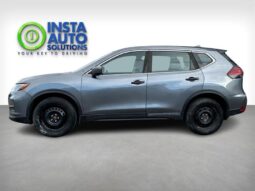 
										2018 Nissan Rogue S full									