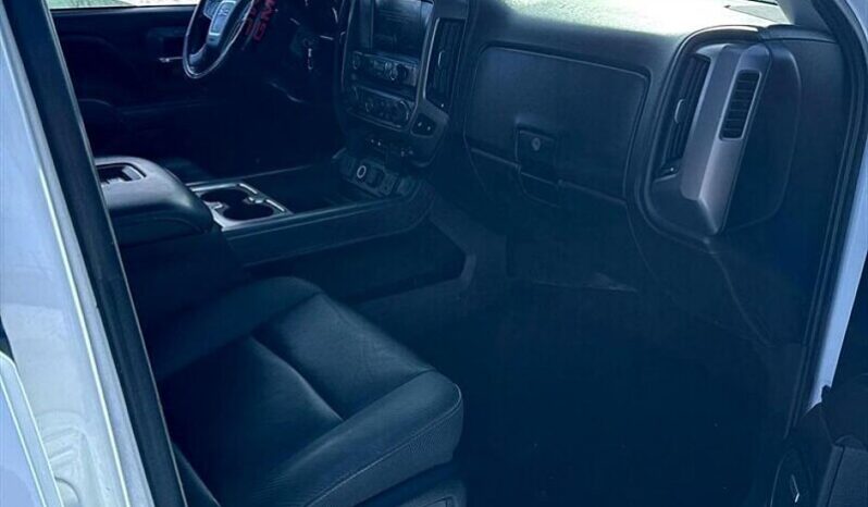 
								2017 GMC Sierra 1500 SLT full									