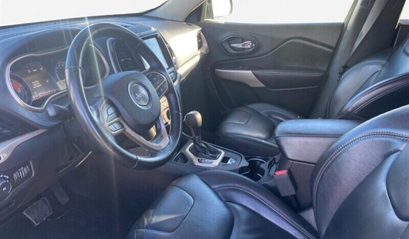 
								2018 Jeep Cherokee Limited full									