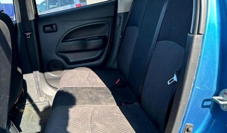
								2017 Mitsubishi Mirage ES full									