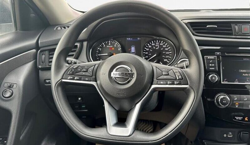 
								2019 Nissan Rogue SV full									