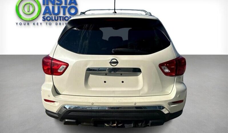 
								2017 Nissan Pathfinder S full									