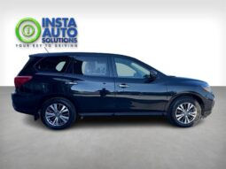 
										2018 Nissan Pathfinder S full									