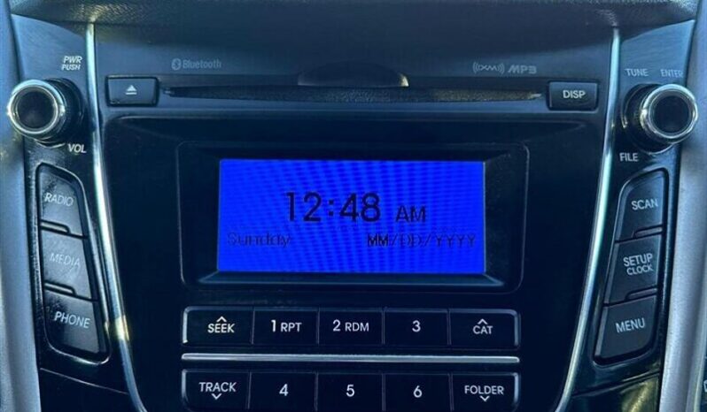 
								2017 Hyundai Elantra L full									