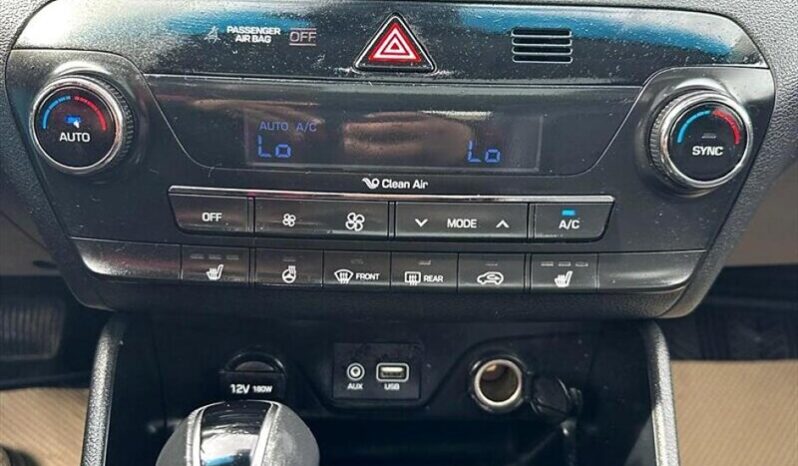 
								2018 Hyundai TUCSON 2.0L SE full									