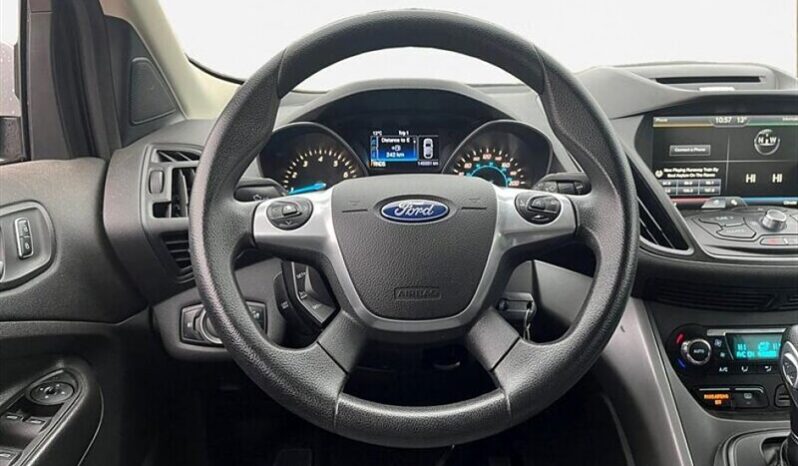 
								2015 Ford Escape SE full									
