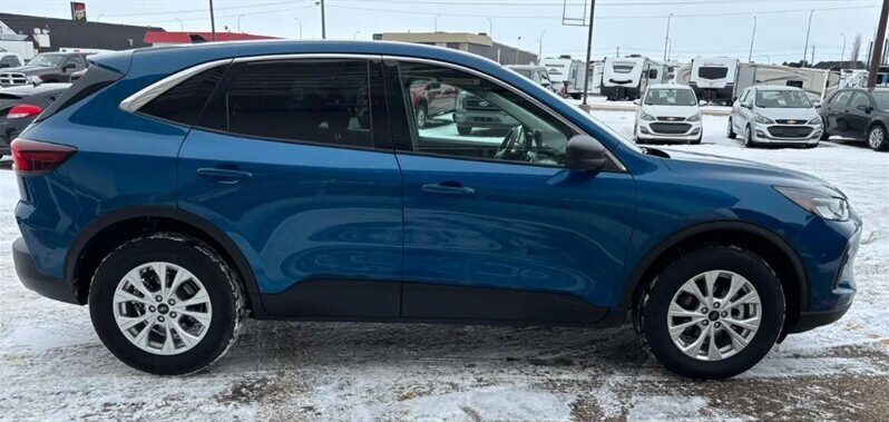 
								2023 Ford Escape Active full									