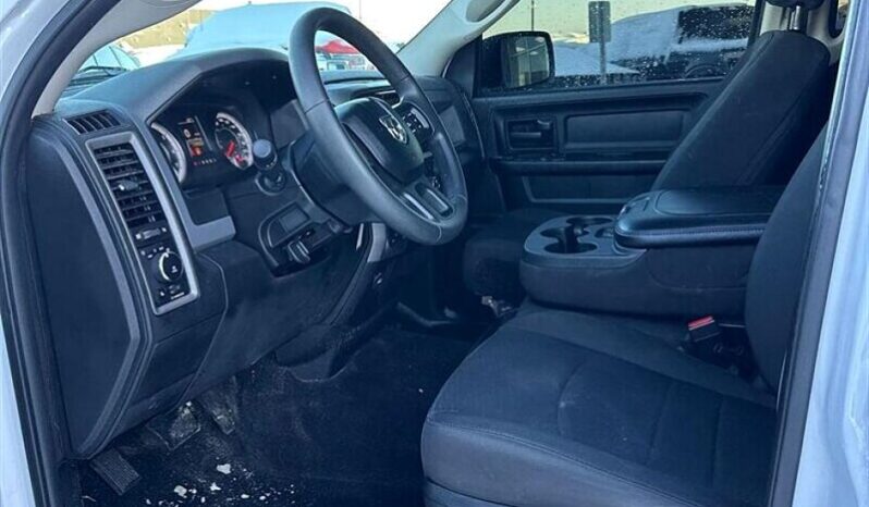 
								2019 RAM 1500 Classic Express full									