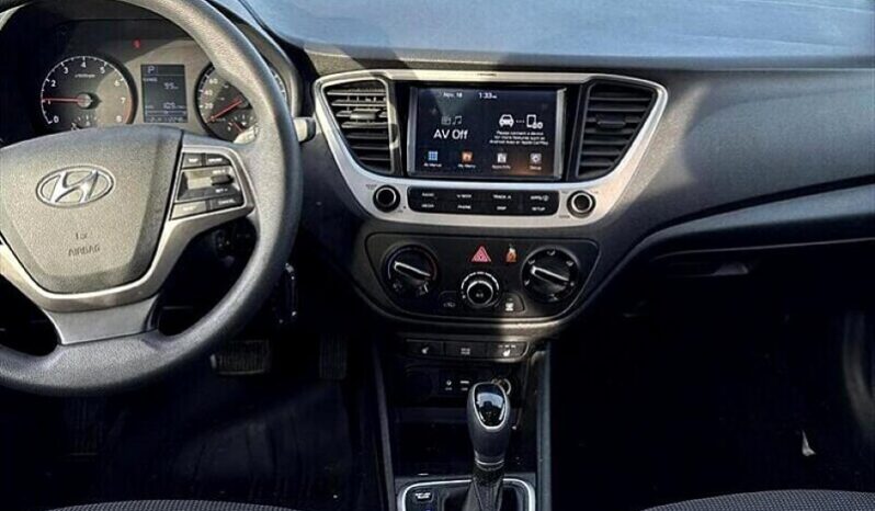
								2019 Hyundai Accent Preferred full									