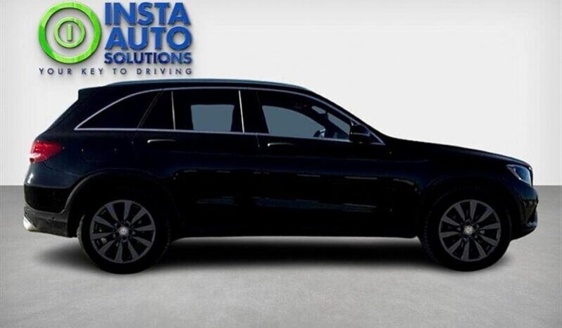 
								2016 Mercedes-Benz GLC GLC 300 4MATIC full									
