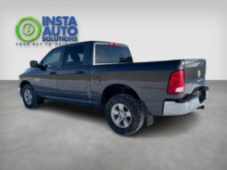 
										2017 RAM 1500 ST full									