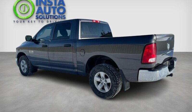 
								2017 RAM 1500 ST full									