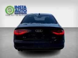 
										2016 Audi A4 2.0T quattro Komfort plus full									