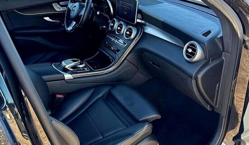 
								2016 Mercedes-Benz GLC GLC 300 4MATIC full									