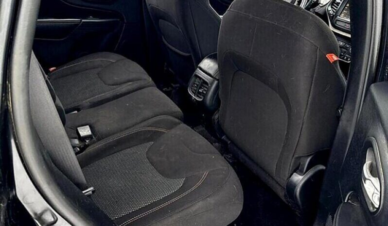 
								2016 Jeep Cherokee Latitude 75th Anniversary full									