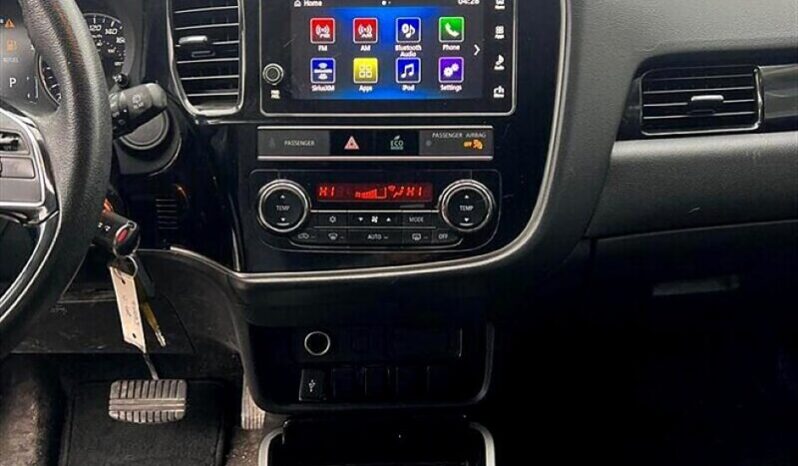 
								2019 Mitsubishi Outlander ES full									