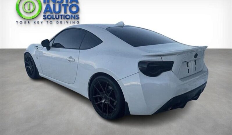 
								2017 Toyota 86 Coupe full									