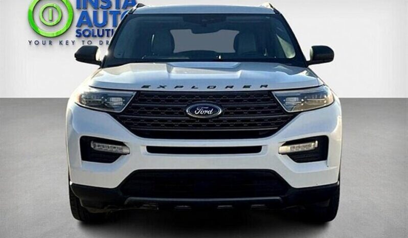 
								2021 Ford Explorer XLT full									