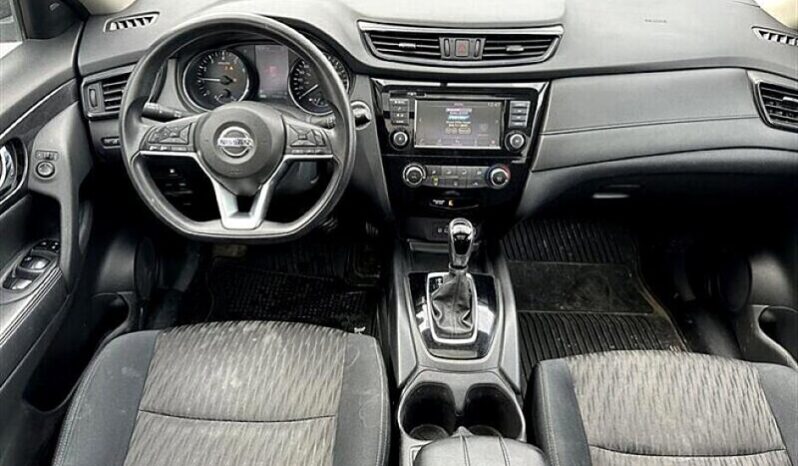 
								2018 Nissan Rogue SV full									