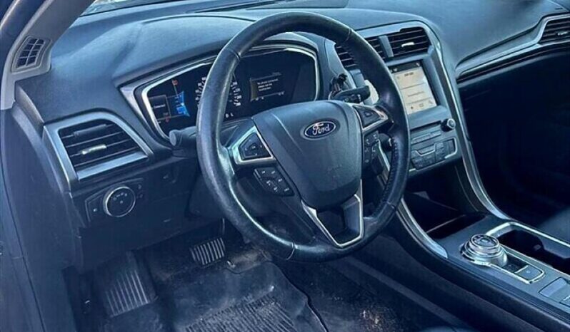 
								2017 Ford Fusion SE full									