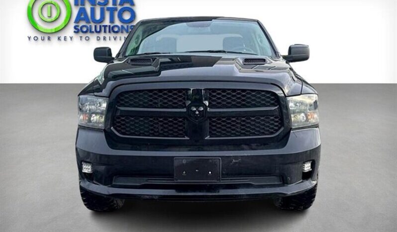 
								2019 RAM 1500 Express full									