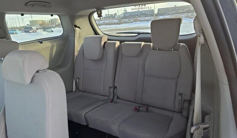
								2019 Kia Sedona LX full									