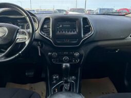 
										2019 Jeep Cherokee North full									