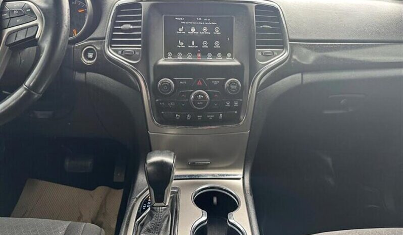 
								2018 Jeep Grand Cherokee Laredo full									