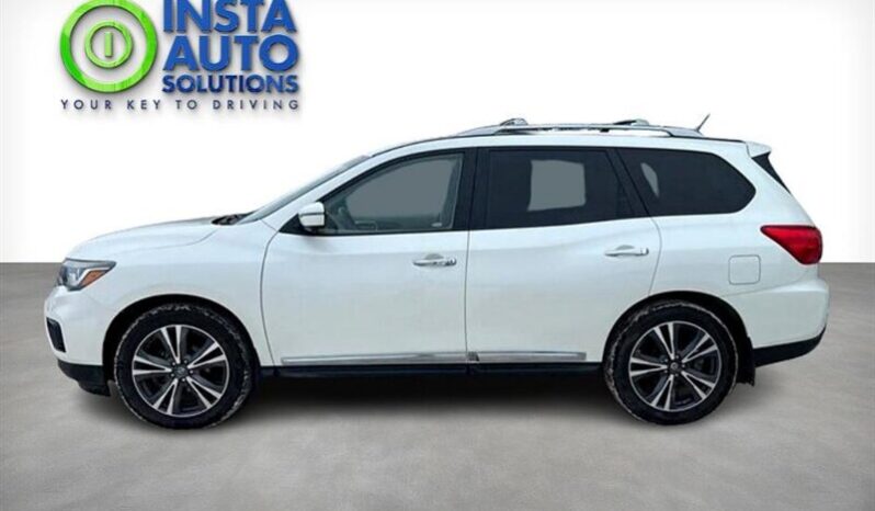
								2018 Nissan Pathfinder Platinum full									