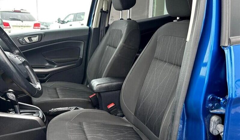 
								2020 Ford EcoSport SE full									