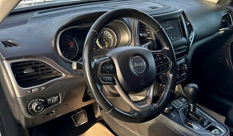 
								2019 Jeep Cherokee North full									
