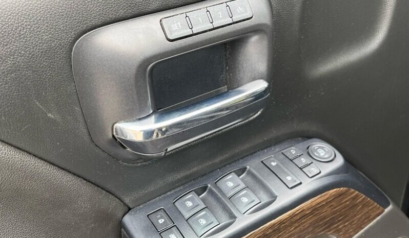 
								2018 GMC Sierra 1500 Denali full									