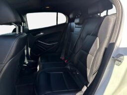 
										2019 Mercedes-Benz GLA-Class GLA 250 4MATIC full									