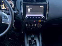 
										2021 Mitsubishi RVR ES full									