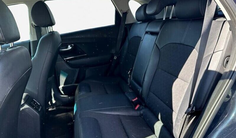 
								2020 Kia Niro Touring Special Edition full									