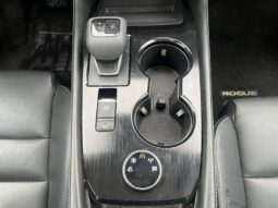 
										2023 Nissan Rogue SL full									