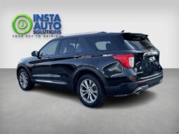 
										2022 Ford Explorer Limited full									