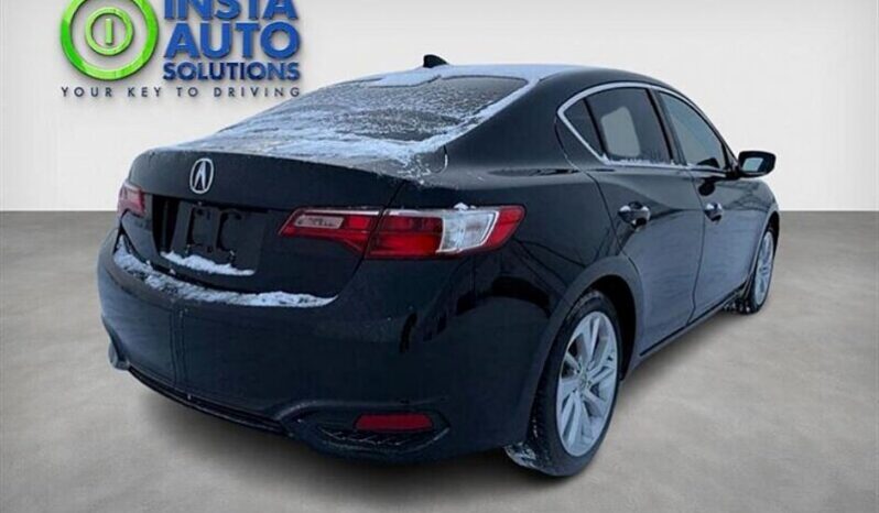 
								2017 Acura ILX w/Premium Package full									