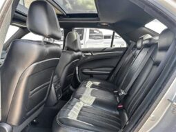 
										2022 Chrysler 300 Series S full									