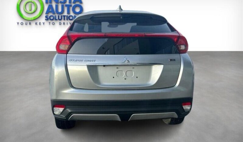 
								2020 Mitsubishi Eclipse Cross ES full									