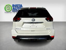 
										2018 Nissan Rogue SV full									