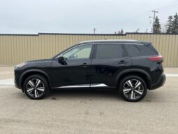 
										2023 Nissan Rogue SL full									