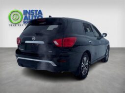 
										2020 Nissan Pathfinder S full									