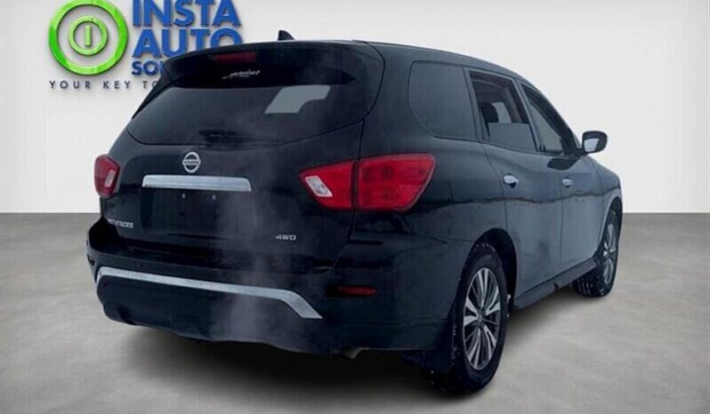 
								2020 Nissan Pathfinder S full									