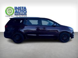 
										2019 Kia Sedona LX full									