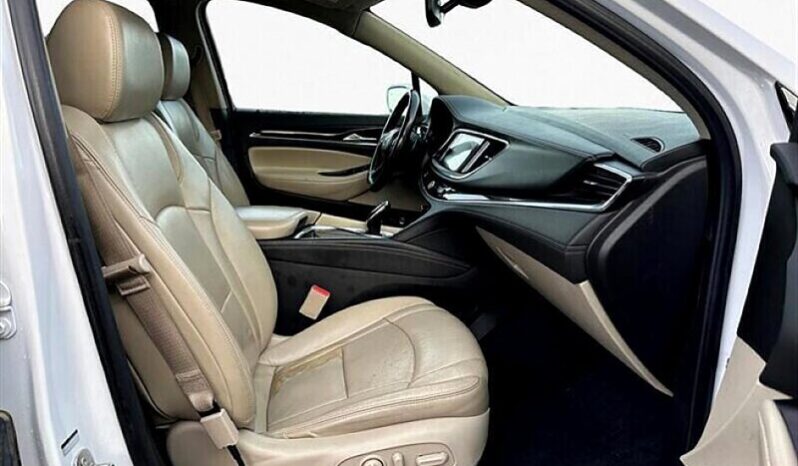 
								2018 Buick Enclave Essence full									