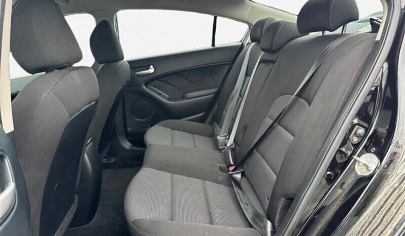 
								2018 Kia Forte LX full									