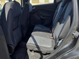 
										2018 Ford Escape SE full									